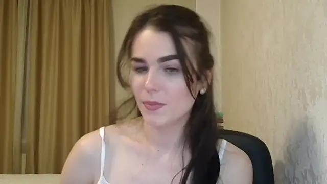 Silviaa a online show from 03/10/26, 08:13