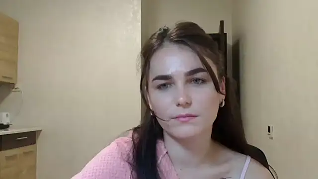 Silviaa a online show from 10/25/25, 09:15