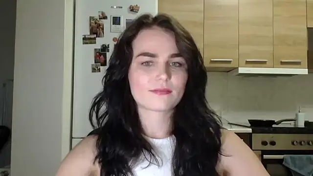 Silviaa a online show from 09/17/25, 07:27