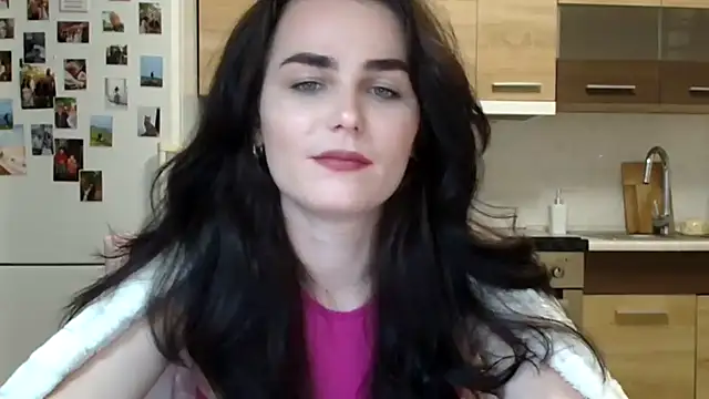 Silviaa a online show from 12/04/25, 07:57