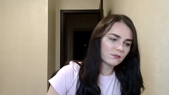 Silviaa a online show from 01/12/26, 08:15