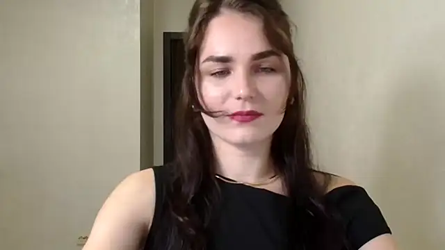 Silviaa a online show from 09/22/25, 06:36