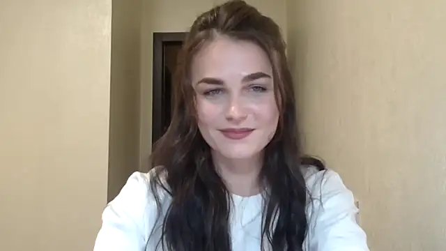 Silviaa a online show from 03/22/26, 09:05