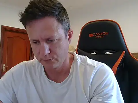 TroyDieselXXX online show from 12/17/25, 04:17