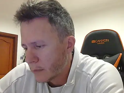 TroyDieselXXX online show from 04/01/26, 05:43