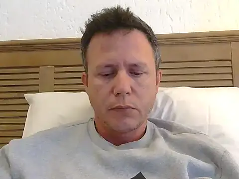 Snapshot of TroyDieselXXX chatting on 06/05/26, 06:52 TroyDieselXXX online show from 06/05/26, 06:52