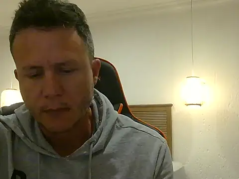 TroyDieselXXX online show from 03/31/26, 07:16