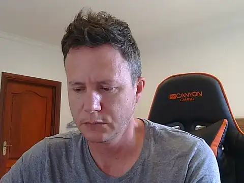 TroyDieselXXX online show from 04/17/26, 05:54