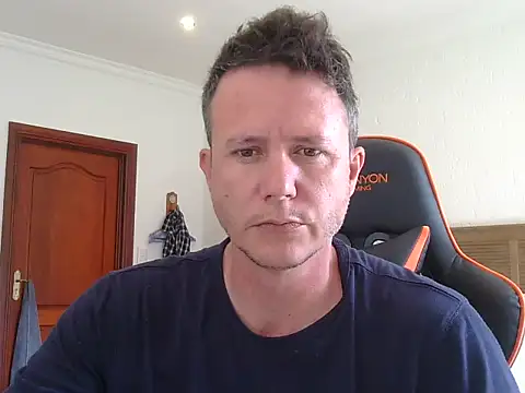 TroyDieselXXX online show from 04/15/26, 07:47