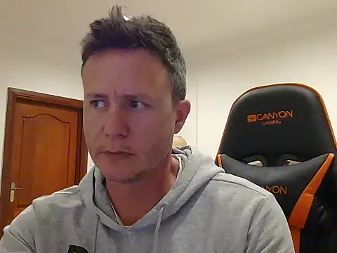 TroyDieselXXX online show from 04/13/26, 05:39