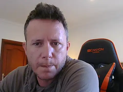 TroyDieselXXX online show from 04/11/26, 06:21