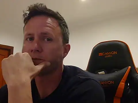 TroyDieselXXX online show from 01/08/26, 05:52