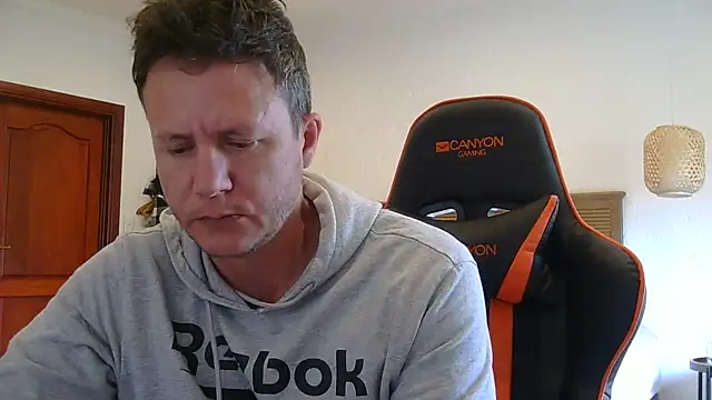 TroyDieselXXX online show from 02/26/26, 05:29