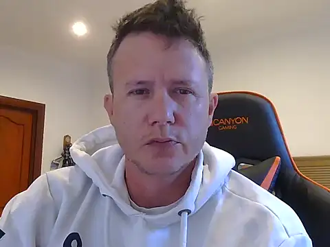 TroyDieselXXX online show from 04/05/26, 05:03