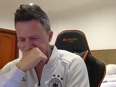 TroyDieselXXX online show from 04/09/26, 04:14