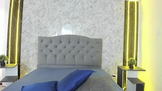 GiannaSlimJB online show from 02/18/26, 06:59