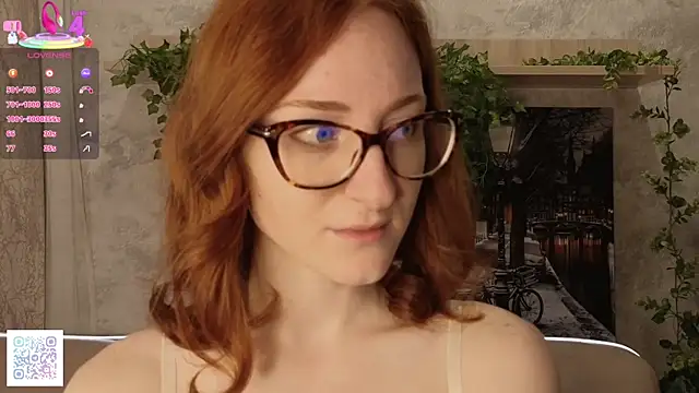 Snapshot of VeronaHascall chatting on 09/16/25, 04:13 VeronaHascall online show from 09/16/25, 04:13