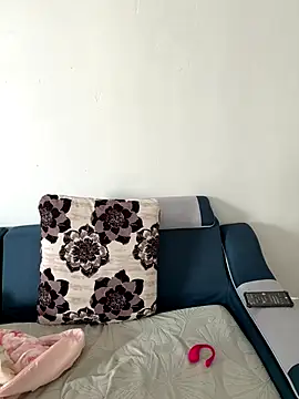 Snapshot of Asia-bb chatting on 10/24/25, 08:13 Asia-bb online show from 10/24/25, 08:13