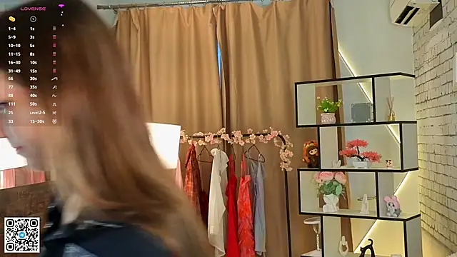 PetraHambelton online show from 09/26/25, 04:08