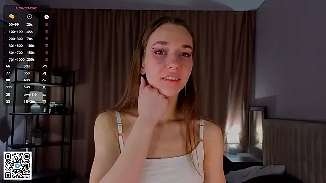 PetraHambelton online show from 11/26/25, 04:12