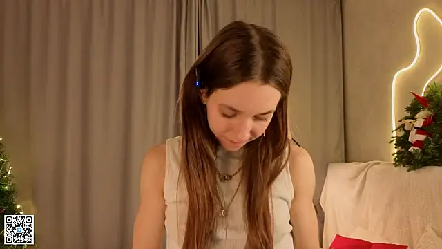 PetraHambelton online show from 12/21/25, 04:25