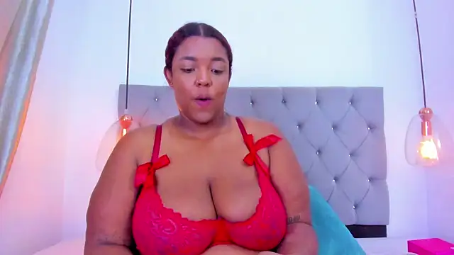 Alaia Gutierrez online show from 02/14/26, 09:48