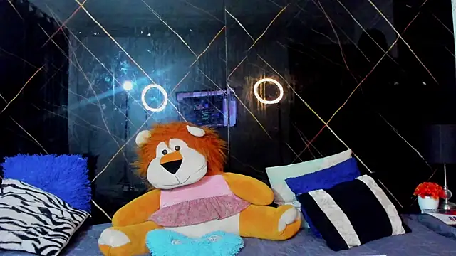 Alaia Gutierrez online show from 11/26/25, 09:26