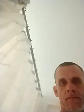 helldonk online show from 12/18/25, 07:57