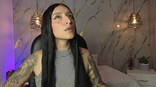 Scaarlettfox online show from 02/04/26, 06:03