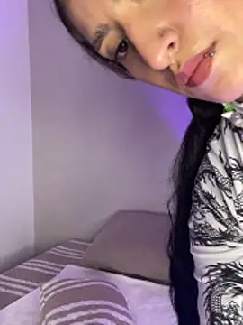 Scaarlettfox online show from 02/09/26, 07:23