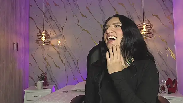 Scaarlettfox online show from 12/05/25, 02:04