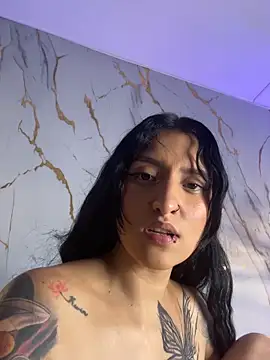 Scaarlettfox online show from 04/16/26, 09:39