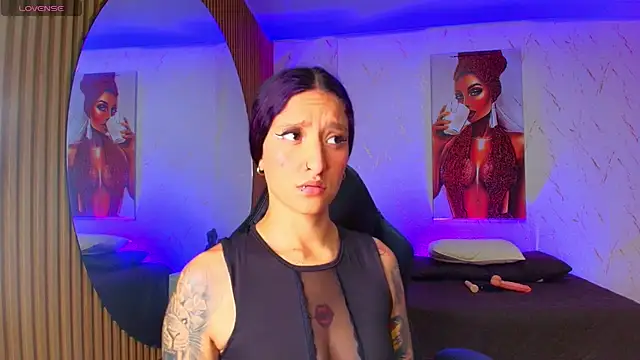 Scaarlettfox online show from 10/07/25, 07:48