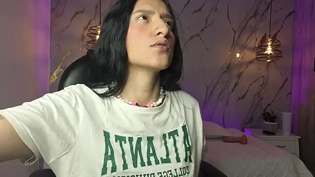 Scaarlettfox online show from 12/04/25, 07:35