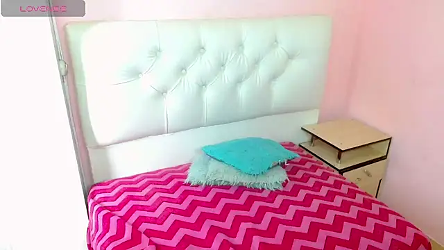 x isabella x online show from 03/05/26, 07:43