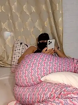Samaarsexy23 online show from 11/18/25, 01:14
