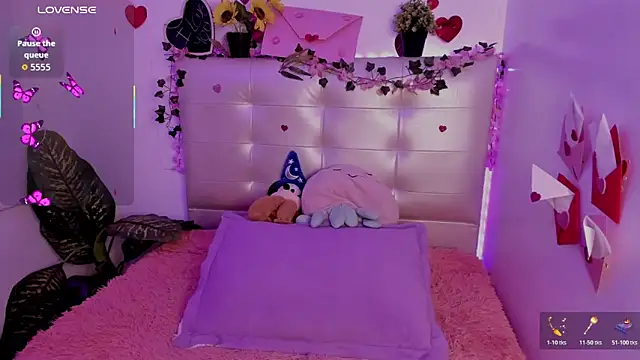 Anna Blade  online show from 03/01/26, 04:07