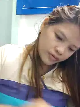 Snapshot of Sweetheart_Claire chatting on 03/03/26, 04:08 Sweetheart Claire online show from 03/03/26, 04:08