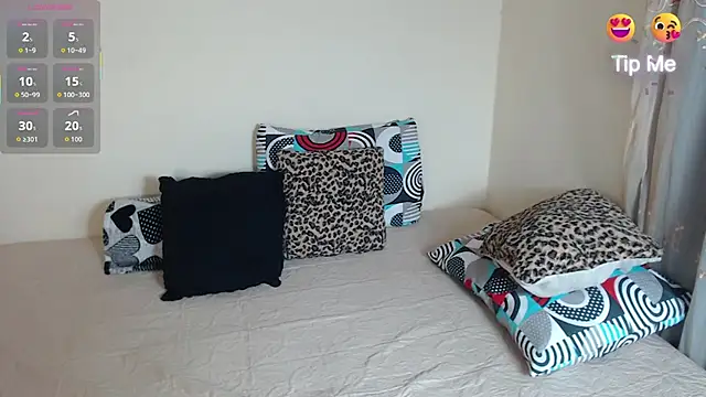 Tim mz01 online show from 11/04/25, 08:34