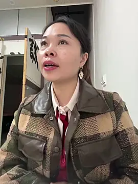 Snapshot of xlj4523 chatting on 10/29/25, 05:06 xlj4523 online show from 10/29/25, 05:06