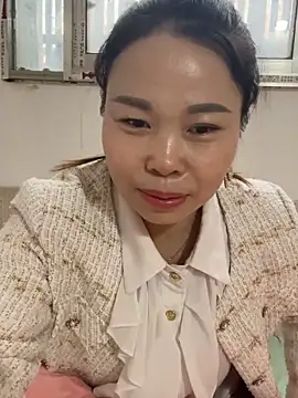 xlj4523 online show from 11/14/25, 05:00