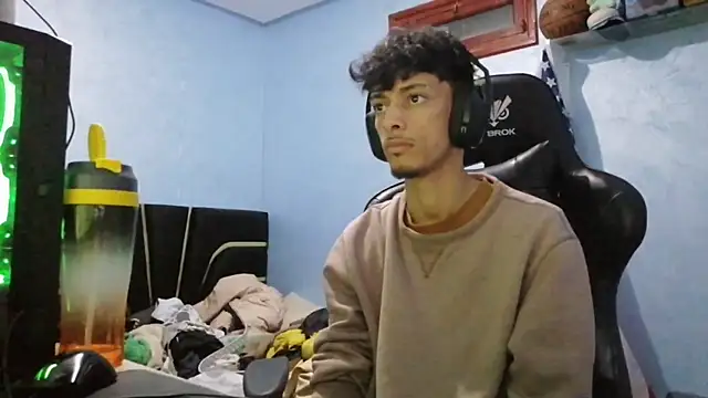 Dark DesireX online show from 02/15/26, 12:00