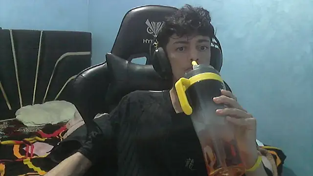 Dark DesireX online show from 10/25/25, 02:39