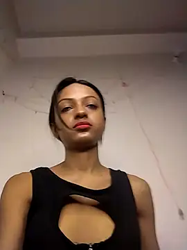 Your-Kitkat online show from 12/14/25, 12:22