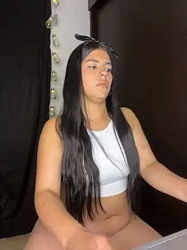 Snapshot of Megaan_smith chatting on 09/20/25, 11:43 Megaan smith online show from 09/20/25, 11:43