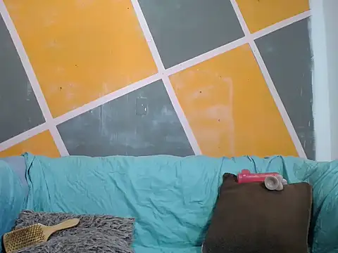 Snapshot of angelica_bragann chatting on 09/23/25, 02:46 angelica bragann online show from 09/23/25, 02:46