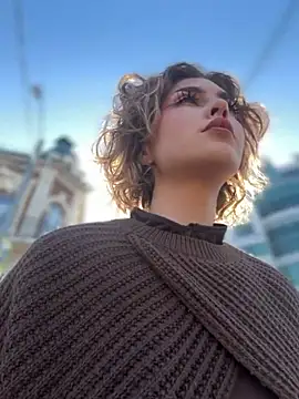 KellyKeler online show from 11/29/25, 11:10