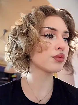 KellyKeler online show from 04/05/26, 10:33