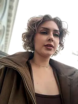 KellyKeler online show from 11/10/25, 01:16