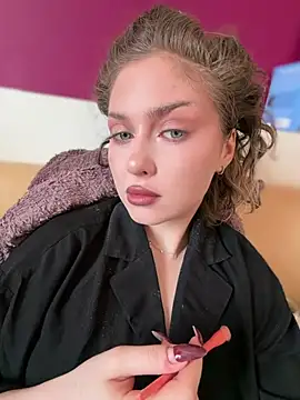 KellyKeler online show from 02/07/26, 10:34